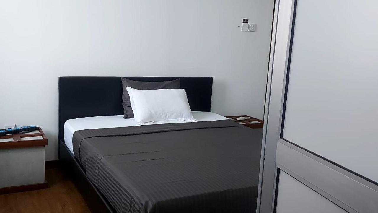 Jays Guest - Rajagiriya Colombo Hotel Bagian luar foto