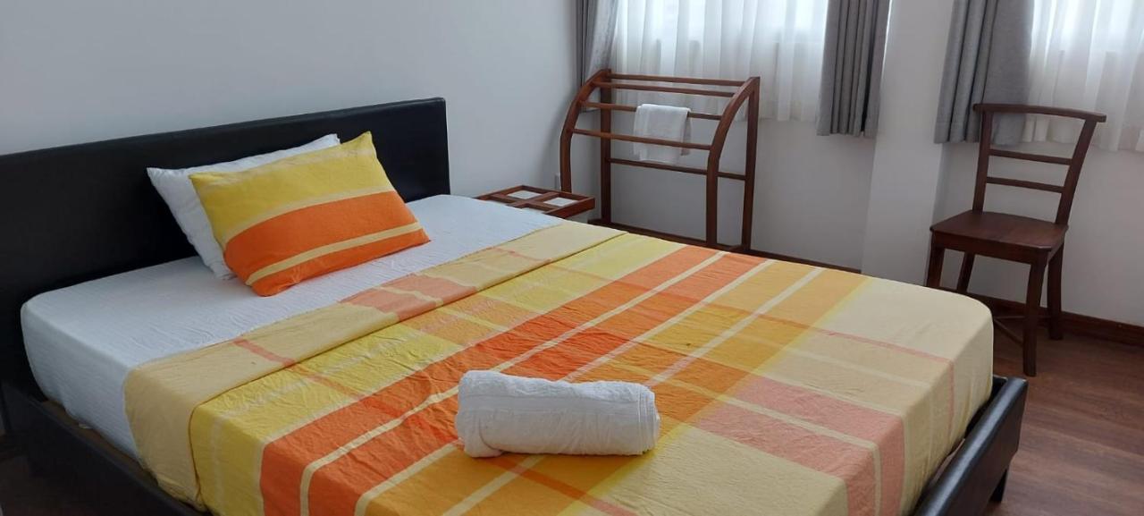 Jays Guest - Rajagiriya Colombo Hotel Bagian luar foto