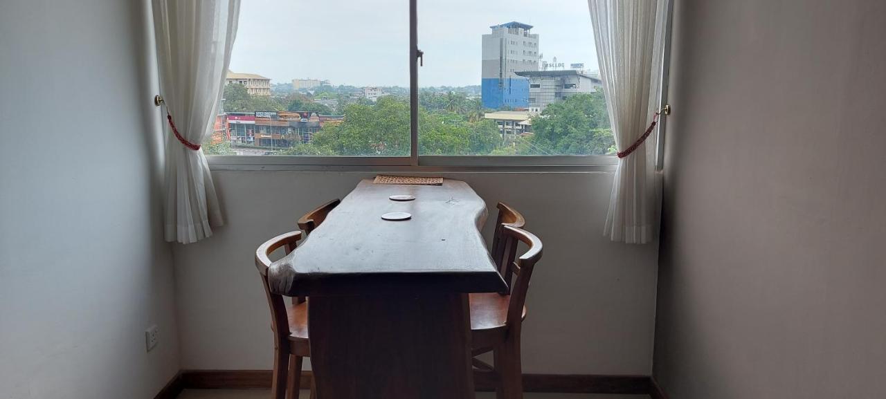 Jays Guest - Rajagiriya Colombo Hotel Bagian luar foto
