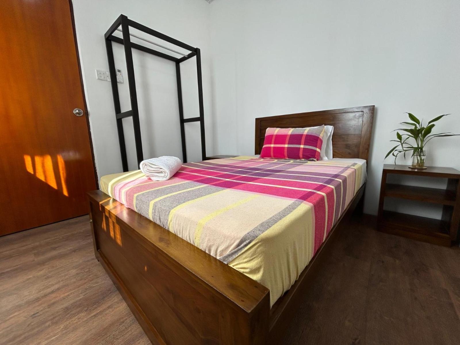 Jays Guest - Rajagiriya Colombo Hotel Ruang foto